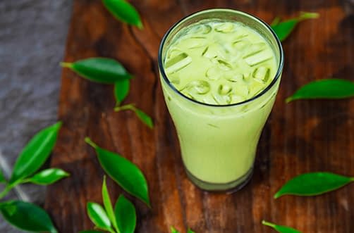 Té matcha frío 9 Té matcha frío preparado