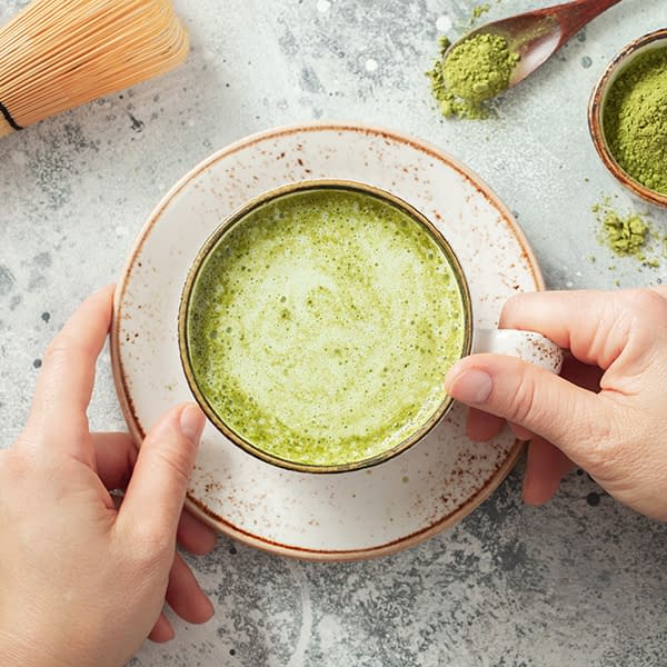 Té matcha con leche 3 Acabado té matcha