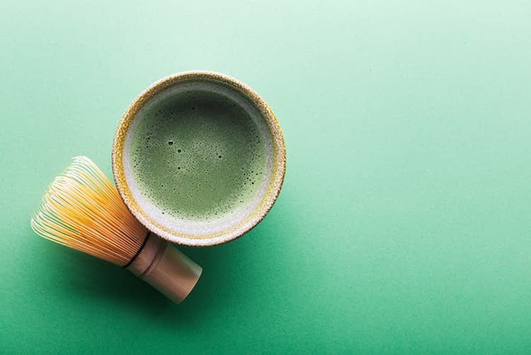 Cómo preparar té matcha 3 Chasen y chawan para té matcha